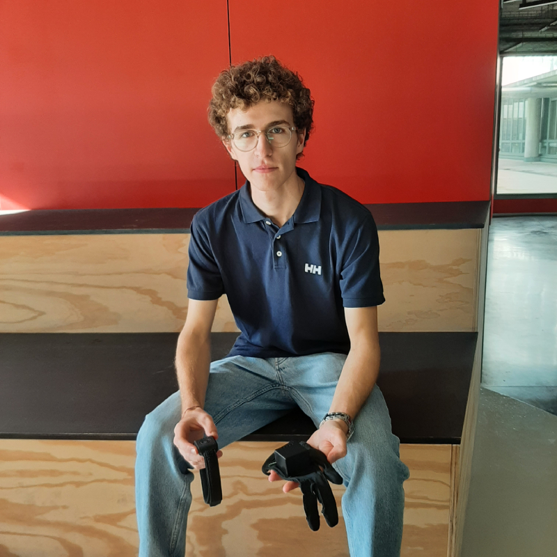 Haptika: quan un TFG es converteix en una solució que canvia vides