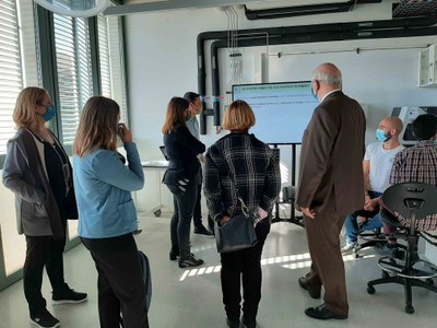 Visita consellera fotovoltaica